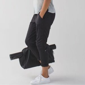 Lululemon street to studio pant ll unlined size 6‎ style#W5J84S